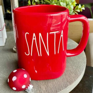 NEW - Rae Dunn 🎅🏼 SANTA 🎅🏼 - Adorable Red Coffee Mug/Cup ❤️